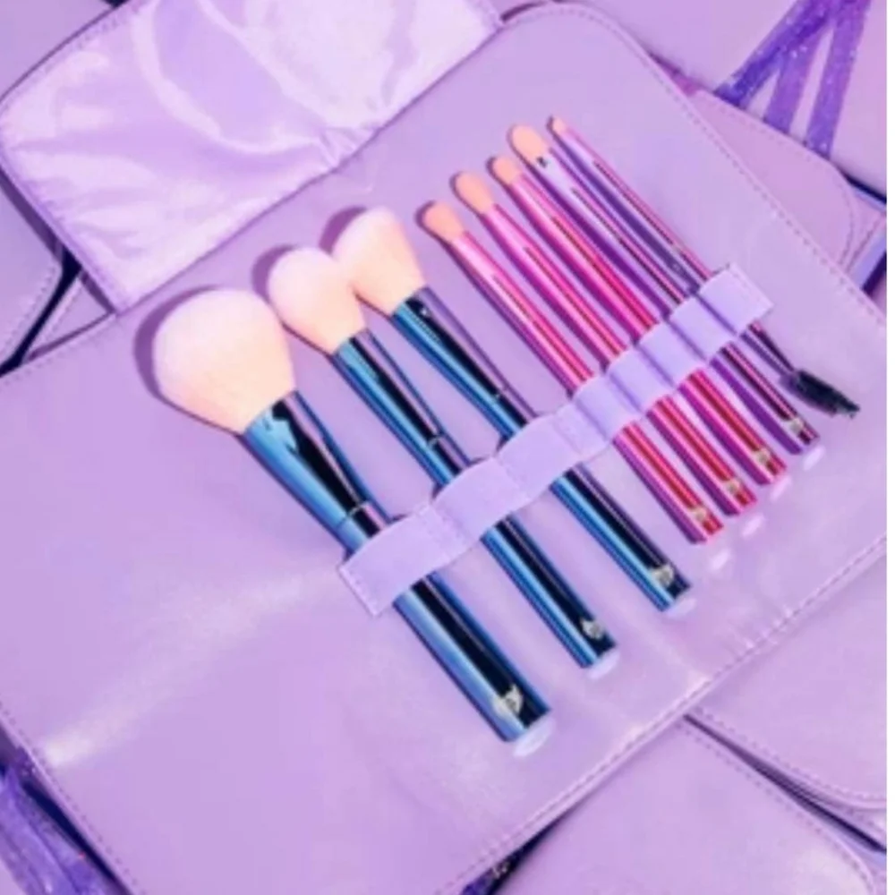 ❇️Bh x Iggy DISCONTINUED Totally Plastic Face & Eye Brush Set NWT